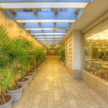 Scenaria Hotel Ahmadábád Kültér fotó