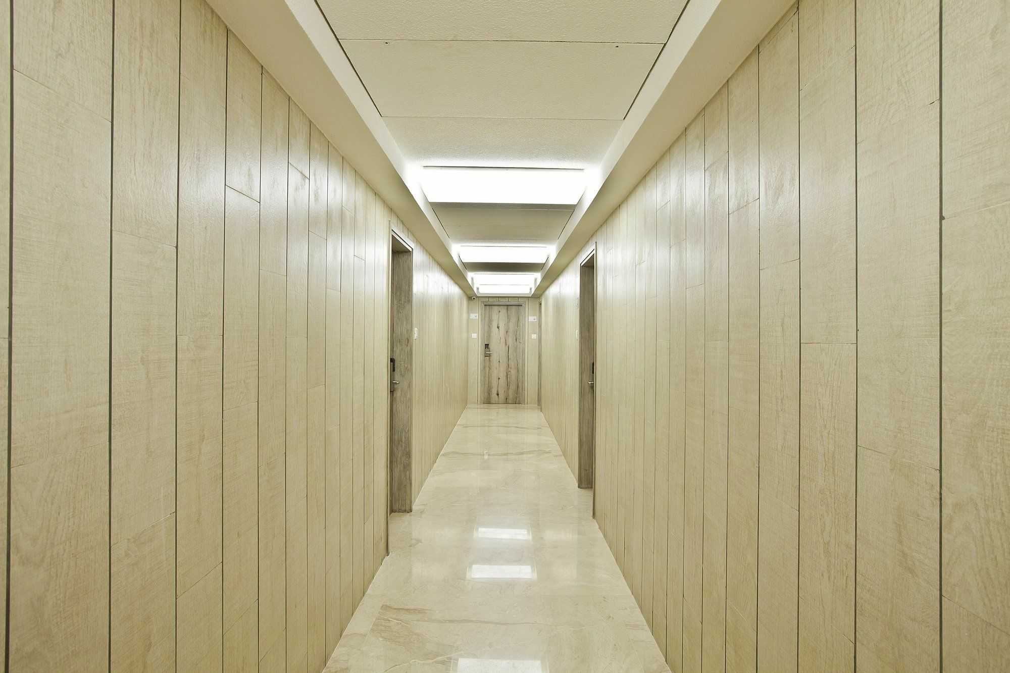 Scenaria Hotel Ahmadábád Kültér fotó