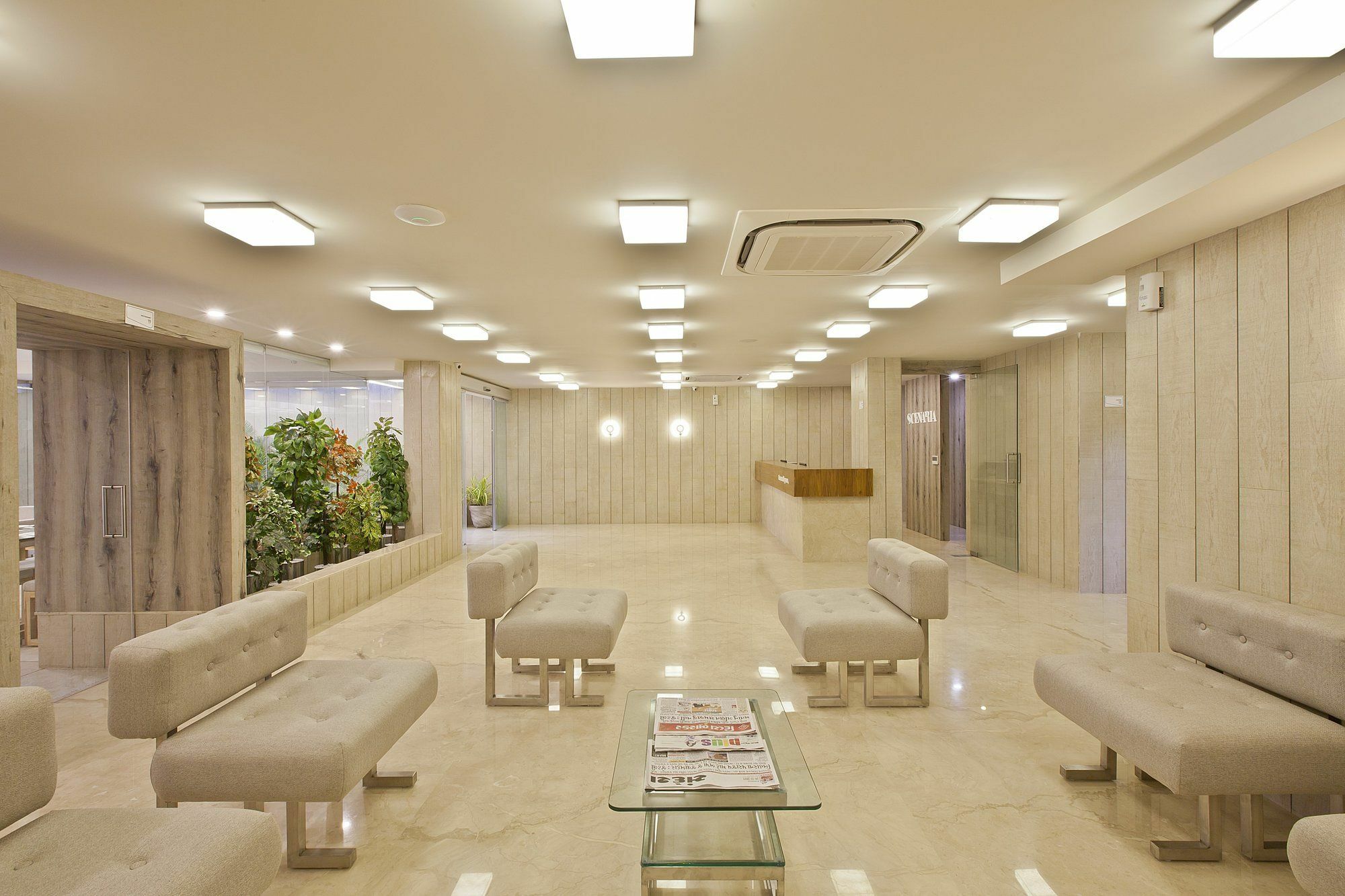 Scenaria Hotel Ahmadábád Kültér fotó