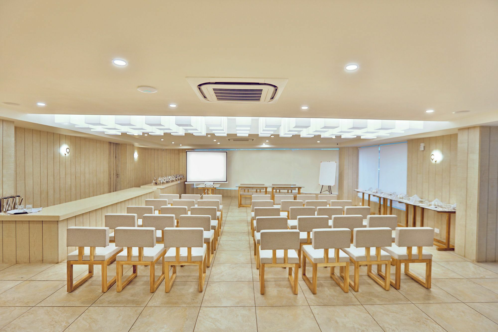 Scenaria Hotel Ahmadábád Kültér fotó